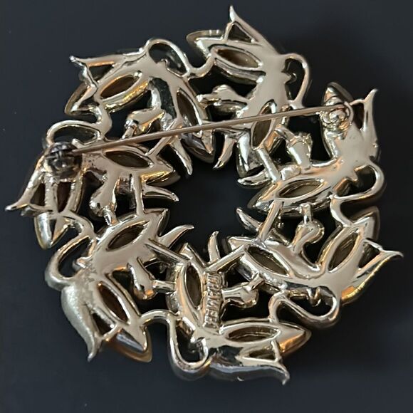 VTG Kramer Brown Almond Rhinestone Round Brooch Pin - Picture 2 of 6